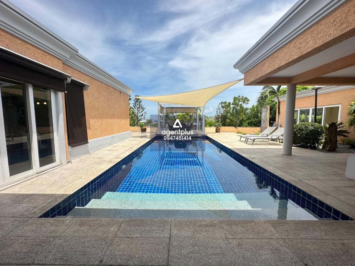 หมู่บ้านสยามรอยัลวิว เขาตาโล 