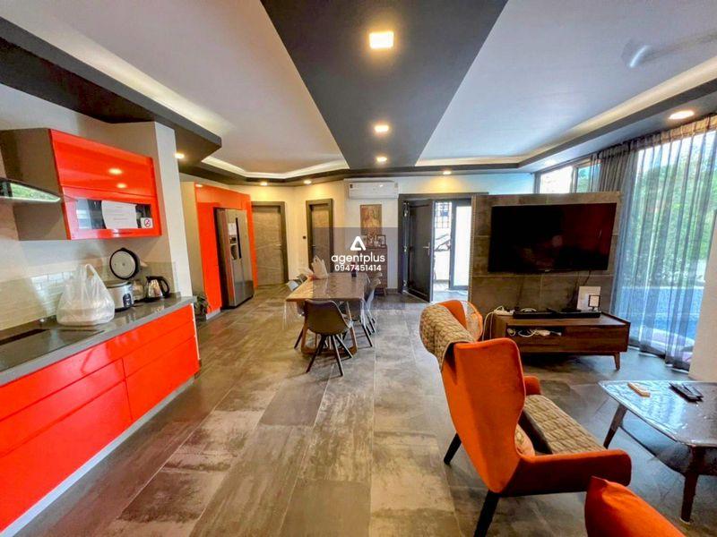 *ขายบ้านพูลวิลล่าหรู สไตล์โมเดิร์น ใกล้ตลาดเทพประสิทธิ์