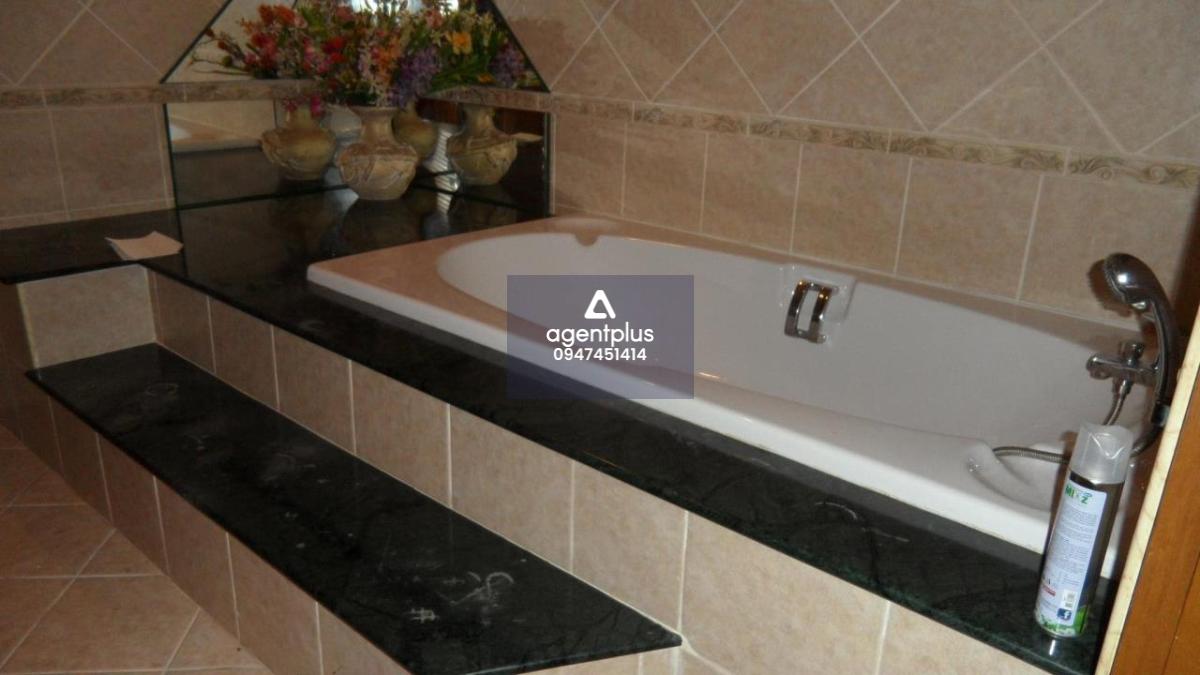 ขายบ้านสวยใกล้หาดจอมเทียน พัทยา  ราคาพิเศษ วิลล่าวิวทะเล.