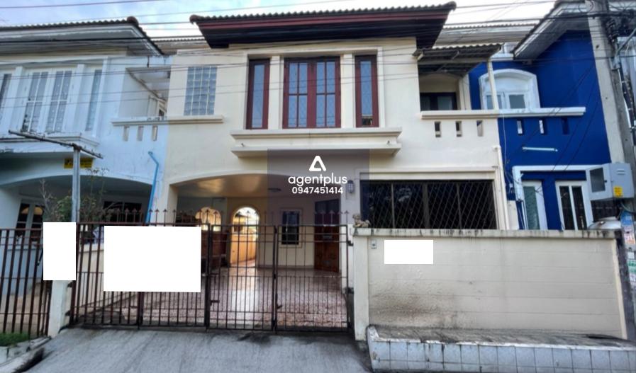 ขาย ทาวน์เฮ้าส์ โครงการพิบูลย์ ทำเลดี โครงการอยู่ติดถนนพิบูลสงคราม เดินทางเข้า–ออกสะดวก