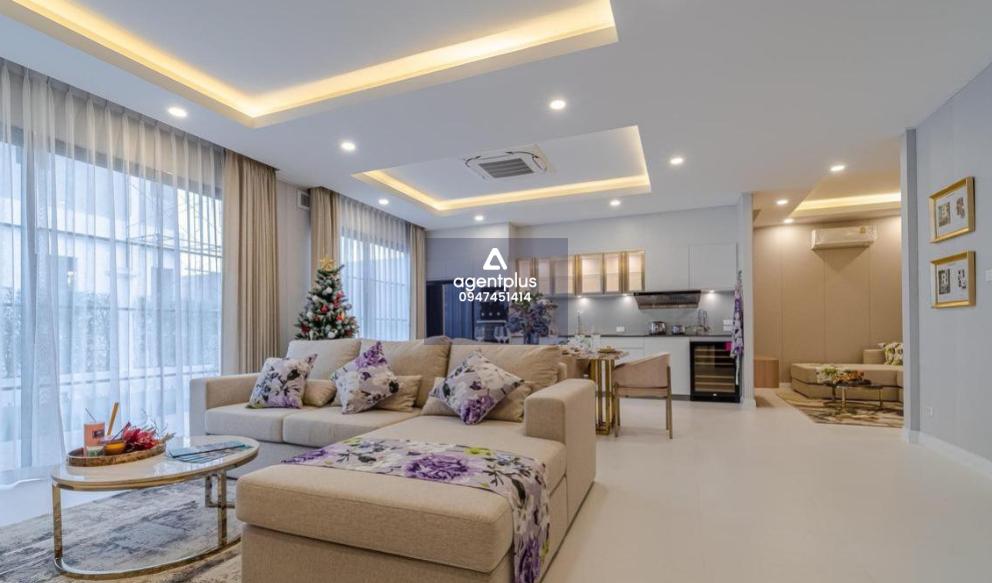 ขายพูลวิลล่า โครงการใหม่ ทำเลใจกลางเมืองพัทยา ใกล้โรงเรียน นานาชาติ