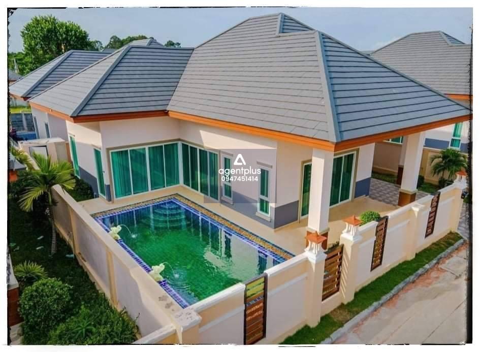 ขายบ้านพูลวิลล่า สไตล์โมเดิร์น แต่งครบ เลี้ยงสัตว์ได้ ใกล้ทะเลบางเสร่ บ้านดุสิตพัทยา การ์เด้น 6