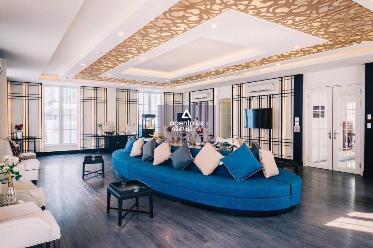 Grand Florida Beach front Na Jomtien 