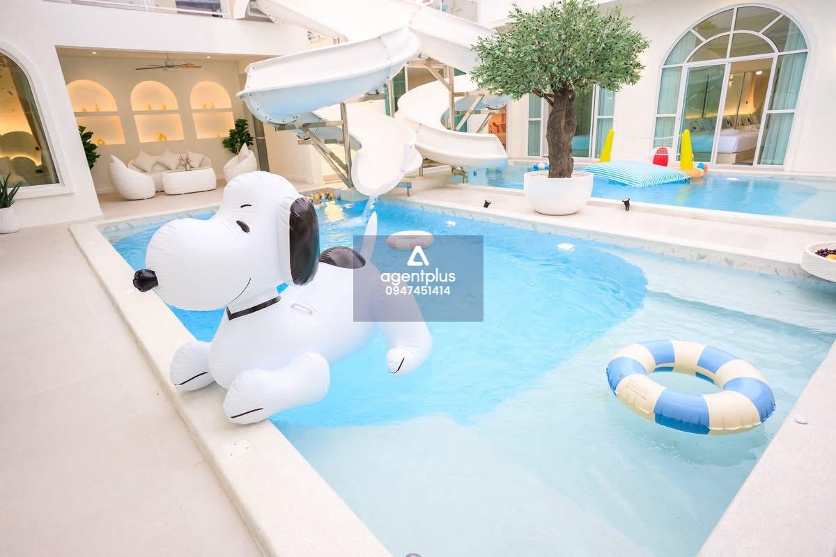 พูลวิลล่าหรู 9 ห้องนอน พัทยา ลงทุนคุ้ม มีผู้เช่ารองรับ