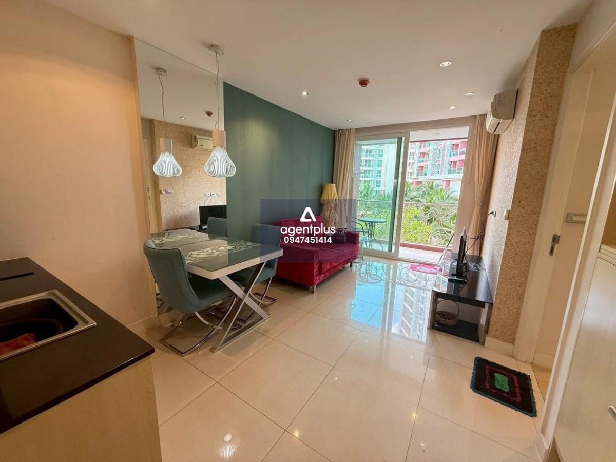 ให้เช่าคอนโด Grand Caribbien พระตำหนัก วิวสระ เฟอร์ครบ