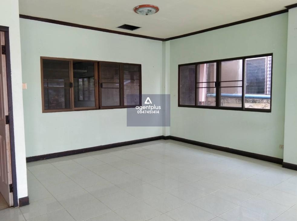 บ้านเดี่ยว 2 ชั้น ทำเลที่ตั้งอยู่ในแหล่งชุมชนและสถานที่ท่องเที่ยว โครงการทวีสุขการ์เด้นโฮม ถนนสายบ้านฉาง-พยูน