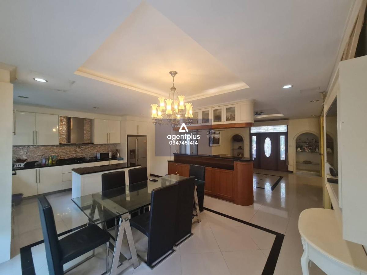 ให้เช่าบ้านพร้อมสระว่ายน้ำ หมู่บ้านเซ็นทรัลปาร์ค ฮิลไซด์ พัทยา รับเช่าระยะสั้น ใกล้ตลาดน้ำสี่ภาค