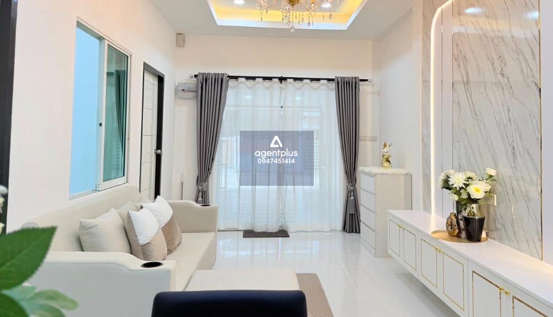 ขาย ทาวน์เฮ้าส์ชั้นเดียวรีโนเวท ซอยพรประภานิมิตร 15