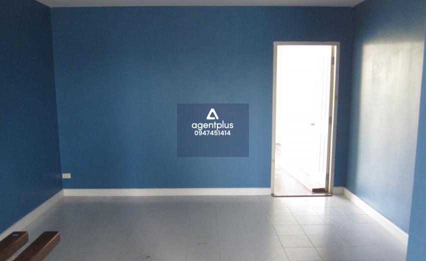 ทาวเฮ้าส์ 3.5 ชั้นหมู่บ้านทาวน์พลัส ประชาอุทิศ