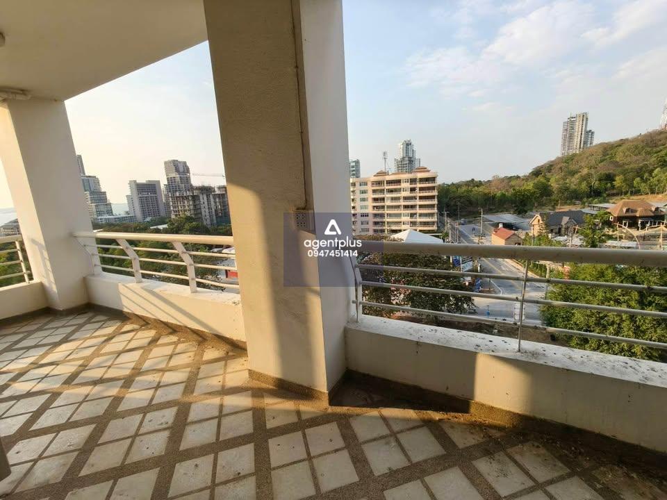 ขายห้องเปล่า สภาพดี ห้องหัวมุม วิวทะเล พัทยา ฮิลล์ รีสอร์ท 