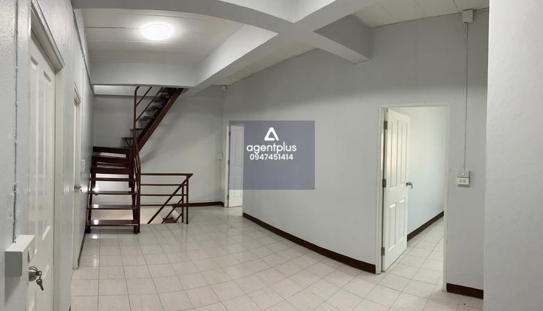 ขายอาคารพาณิชย์ 3 ชั้น 2 คูหา พร้อมดาดฟ้า พิษณุโลก อาคารพาณิชย์ทำเลดี ใจกลางเมือง เหมาะสำหรับทำธุรกิจหรือพักอาศัย