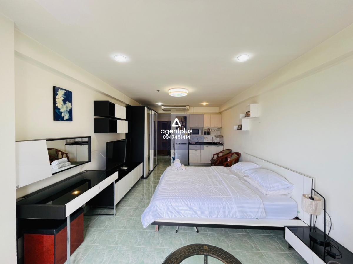 ขาย และ ให้เช่า คอนโดริมหาดจอมเทียน เฟอร์นิเจอร์ครบ เข้าอยู่ได้เลย