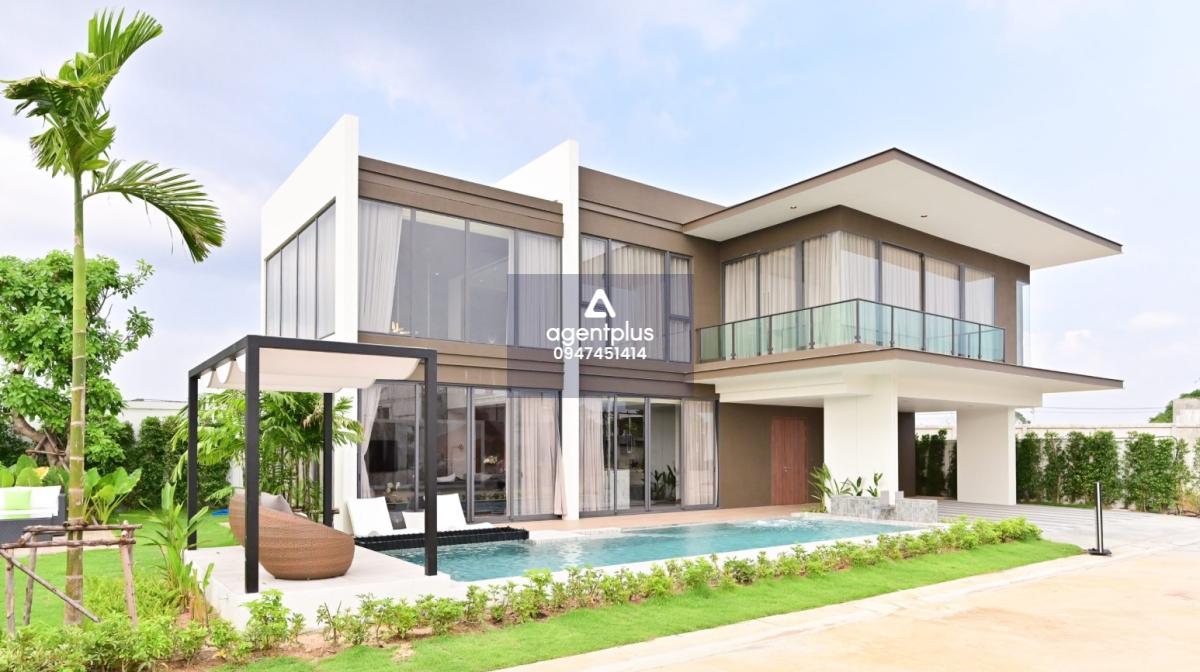 ไฮแลนด์ พาร์ค พูลวิลล่า พัทยาหรูใจกลางพัทยา! สไตล์โมเดิร์น พร้อมสระว่ายน้ำส่วนตัว ใกล้สุขุมวิท