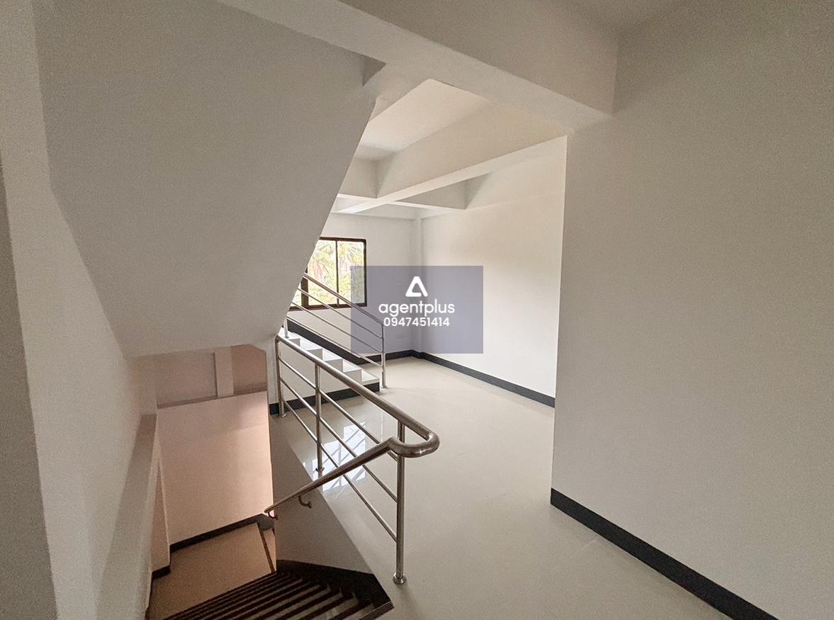 ขายอาคารพาณิชย์ เชียงใหม่ อาคารพาณิชย์ 3 ชั้น ทำเลดี เหมาะสำหรับอยู่อาศัยหรือทำธุรกิจ