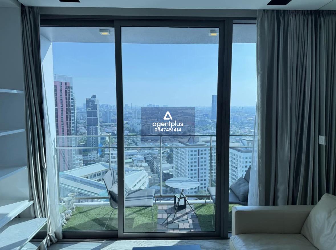 ขายคอนโด2ห้องนอน The Room สุขุมวิท69 ใกล้บีเอสพระโขนงเพียง50เมตร