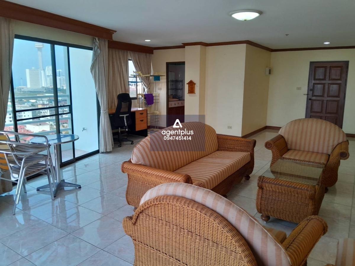 ขาย - ห้อง คอนโด วิวทะเล2 ห้องCombined (สามารถแบ่งห้องขายได้ 64,41,41 ตรม) 