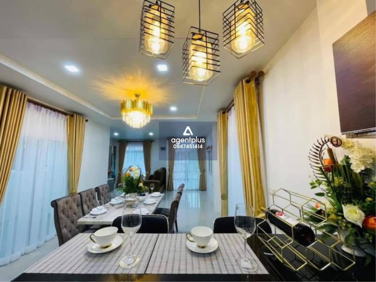 ขายบ้านสวยในโครงการ (พร้อมเฟอร์นิเจอร์)พิกัด แยกอัยการราคา พัทยา ชลบุรี