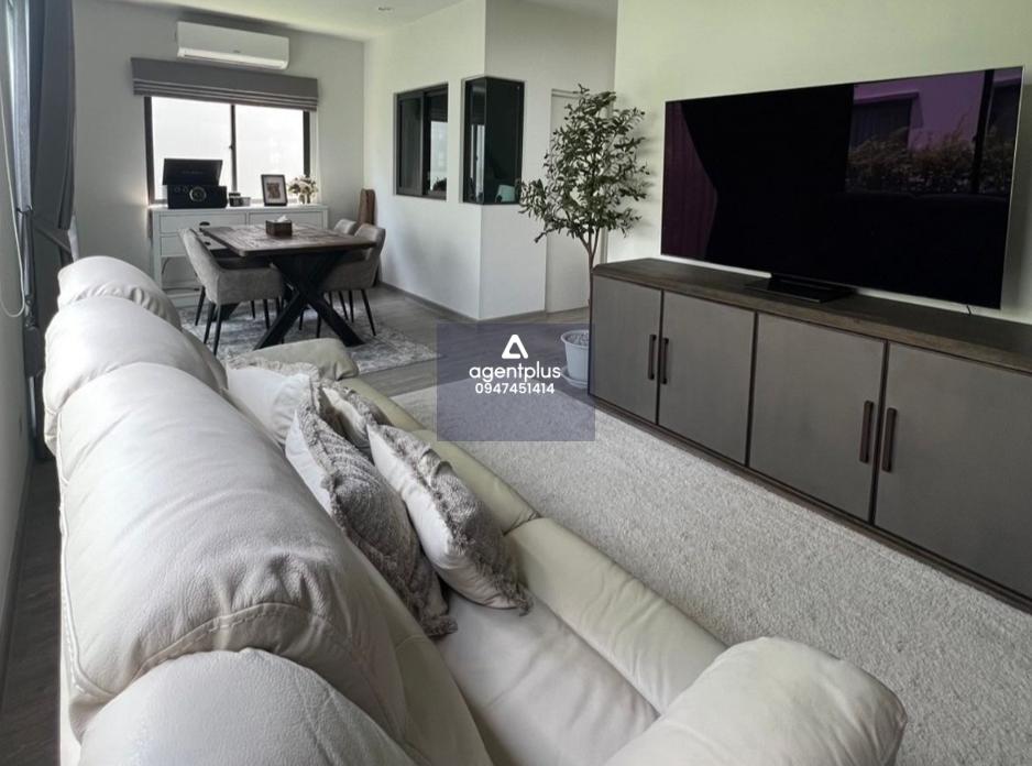 บ้านเดี่ยวพร้อมอยู่ สราญสิริ รามคำแหง ทำเลกรุงเทพกรีฑา ใกล้รถไฟฟ้า เหมาะสำหรับครอบครัว