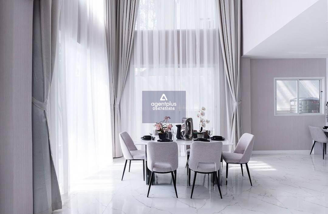 บ้านฟ้าริมหาด 