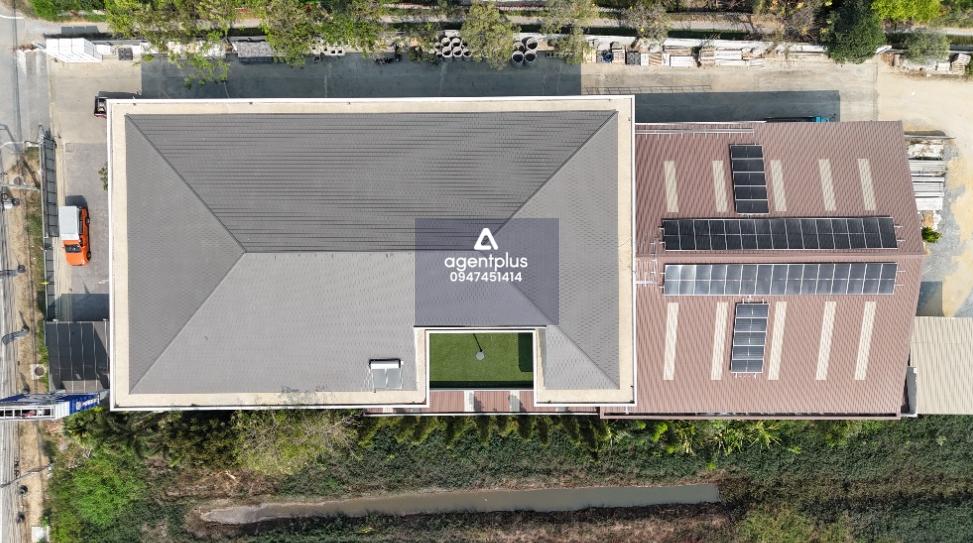 ขาย อาคาร 2 ชั้น โชว์รูม สำนักงานขาย โกดัง และที่พักอาศัย พร้อมโซลาร์เซลล์ 25.2 kWp บนที่ดิน 2 ไร่ ติดถนนประชาร่วมใจ มีนบุรี กรุงเทพ