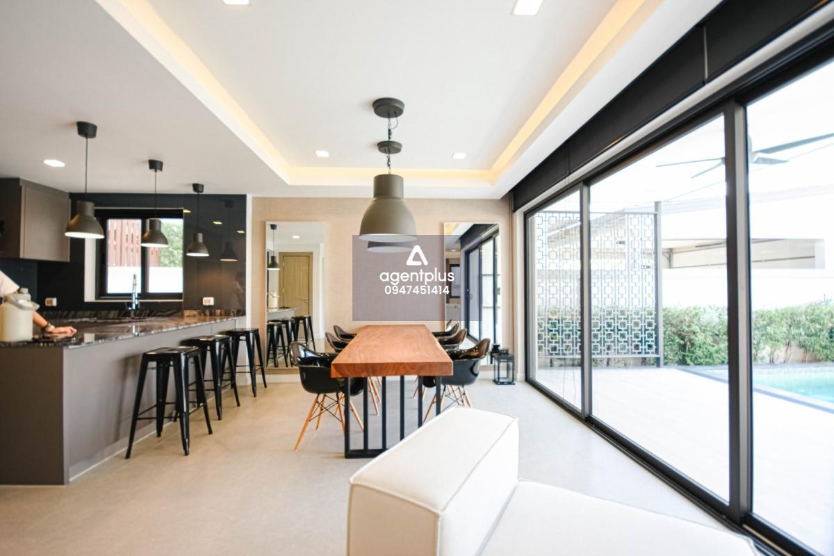 ขายพูลวิลล่าสุดหรู Zensiri Midtown Villa – พัทยาใต้