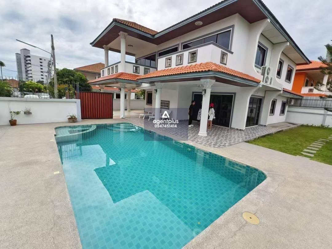 วิลล่าใกล้หาดจอมเทียน 