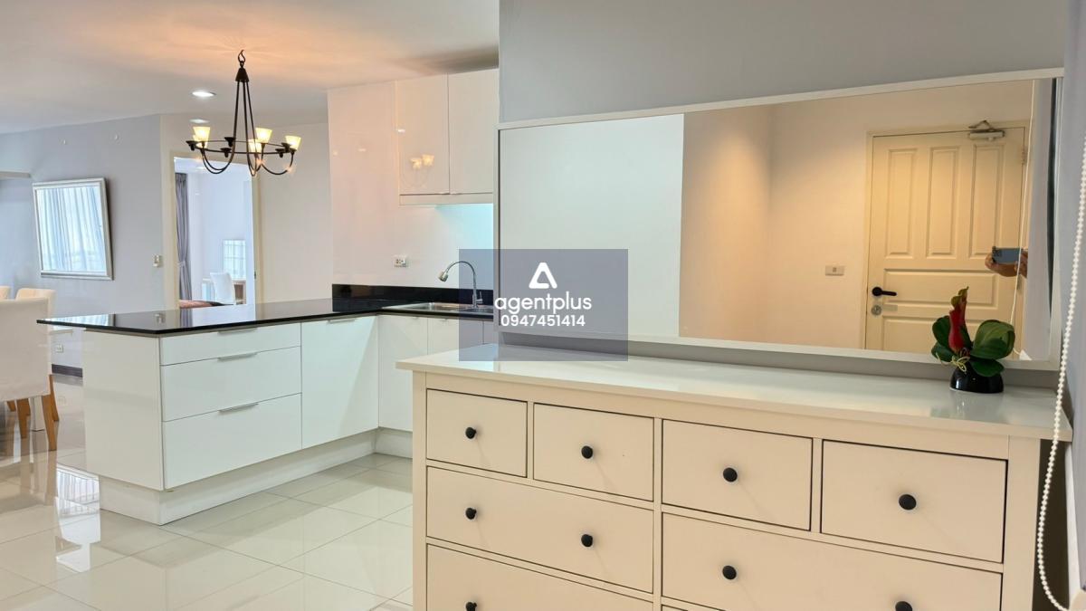 ให้เช่าคอนโดวิวทะเล รามาฮาร์เบอร์วิว คอนโดมิเนียม ศรีราชา