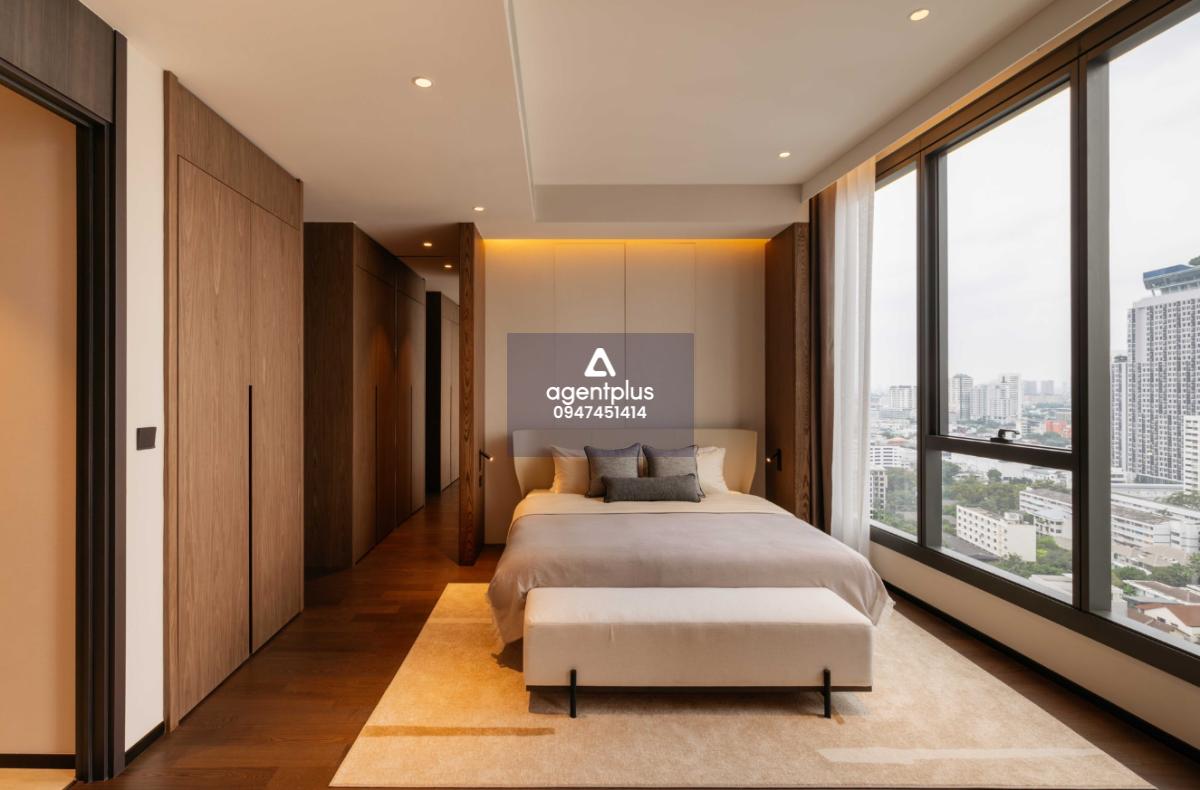 คอนโดหรู เอสทีค ทองหล่อ ใจกลางทองหล่อ พร้อมอยู่ ความสะดวกสบายครบ