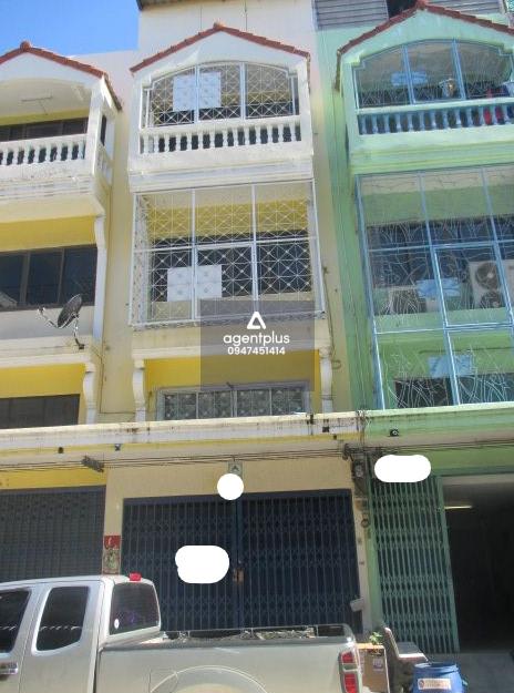 อาคารพาณิชย์เปล่า 3.5 ชั้น  หมู่บ้าน ดี เค วิลล่า ถนนกาญจนาภิเษก, ถนนบางบอน