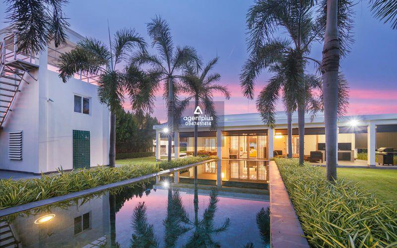 ขายบ้านพูลวิลล่าใกล้อ่างเก็บน้ำมาบประชัน พื้นที่ใหญ่ มีสระว่ายน้ำส่วนตัว ทำเลดี ไม่มีรถวิ่งไปมา พัทยา