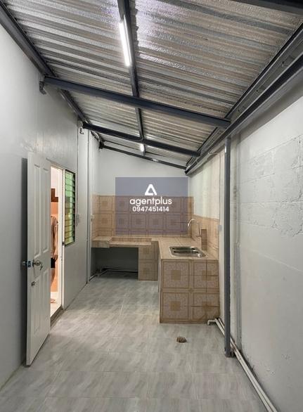 ขายอาคารพาณิชย์ 3 ชั้น 2 คูหา พร้อมดาดฟ้า พิษณุโลก อาคารพาณิชย์ทำเลดี ใจกลางเมือง เหมาะสำหรับทำธุรกิจหรือพักอาศัย