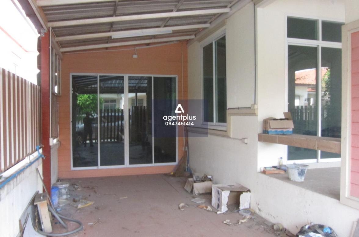 ขายด่วนบ้านเดี่ยวชั้นเดียว โครงการฐานมั่นคง ถนนคลองหลวง ราคา 2.99 ล้านบาท 3 นอน 2 น้ำ ใกล้ทางด่วน ดรีมเวิล์ล ฟิวเจอร์พาร์ค โรงเรียน มหาวิทยาลัย ตลาดไท