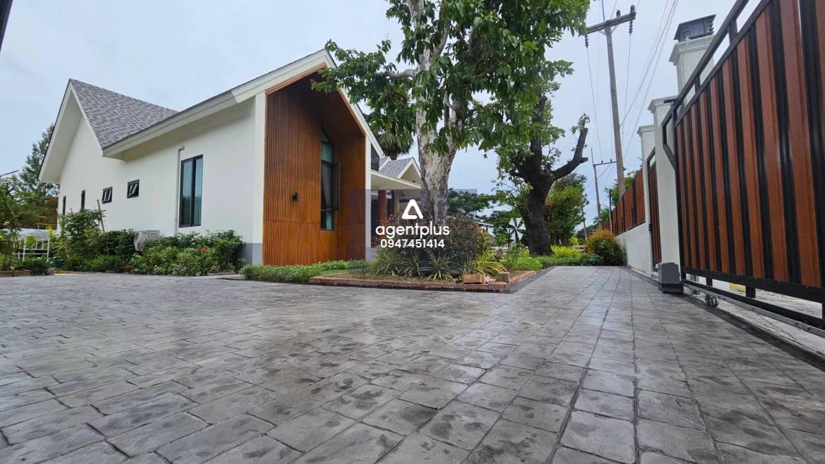 บ้านเดี่ยวหรู นอดิกซ์ มวกเหล็ก–เขาใหญ่ ที่ดิน 347 ตร.ว. พร้อมแปลงผักสวนครัว  ใกล้สนามกอล์ฟเซอร์เจมส์ และไร่องุ่นชื่อดัง 