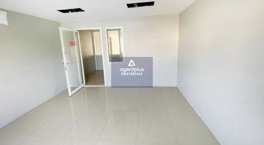 ขาย อาคารพาณิชย์ พร้อมชั้นลอย ทำเลดีติดถนนวัชรพล