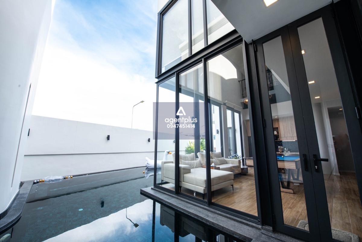 ไอนารา จอมเทียน 