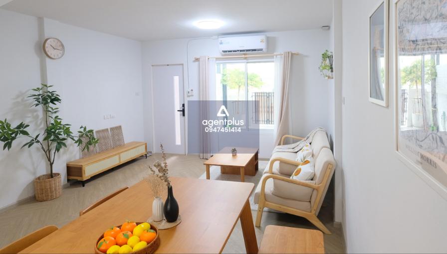 ขาย บ้านที่ตกแต่งสไตล์มินิมอล สแกนดิเนเวียน พร้อม Minimal Garden หลังบ้าน