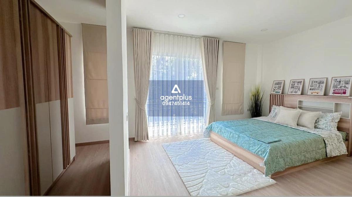 ขายทาวน์โฮม 2 ชั้นตกแต่งสไตล์มินิมอลล์  หมู่บ้านแสนสุขทาวน์ 1 เนินพลับหวาน พัทยา