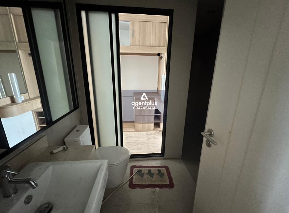 คอนโดมิเนียม โครงการเดอะ เชส เมโทร ไลฟ์ ทำเลดี ตั้งอยู่บนถนนพัทยากลาง ชลบุรี ซึ่งเป็นคอนโดโลว์ไรส์ ที่ออกแบบเพื่อความสะดวกในชีวิตเมืองชายทะเล