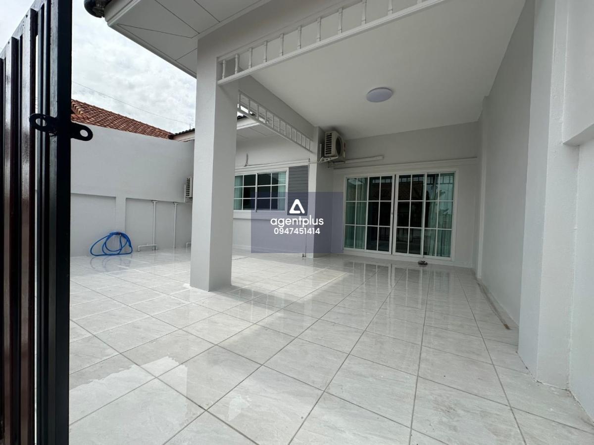 หมู่บ้านรวิพร หนองไม้แก่น 