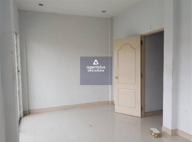 ขาย ทาวน์เฮ้าส์ โครงการ เพ็ญศิริ 4