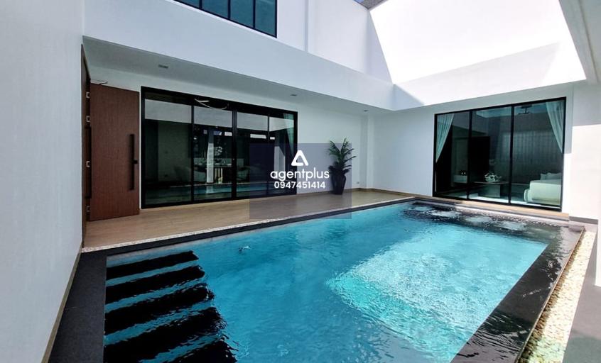 ขายวิลล่าหรูสไตล์โมเดิร์นพร้อมสระว่ายน้ำส่วนตัว 3 ห้องนอน แห่งใหม่ในห้วยใหญ่ ตั้งอยู่ในย่านห้วยใหญ่ เดินทางสะดวก