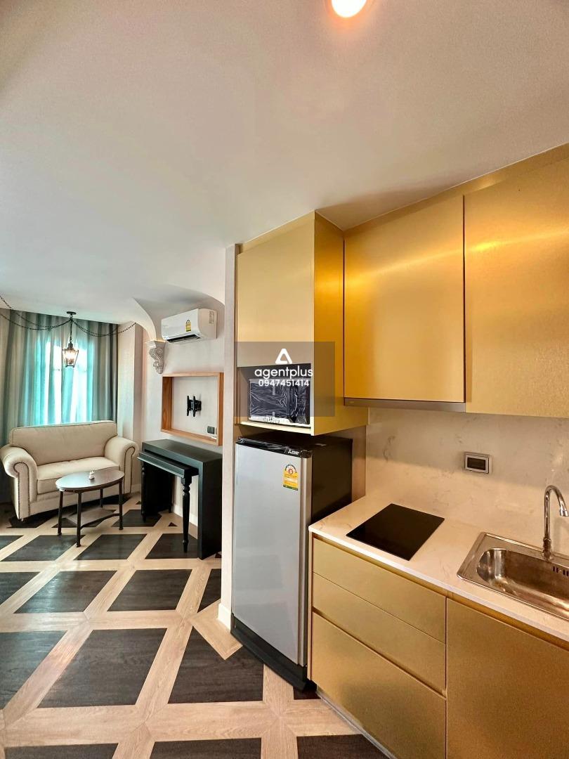 Espana Condo Resort Pattaya ราคาพิเศษ