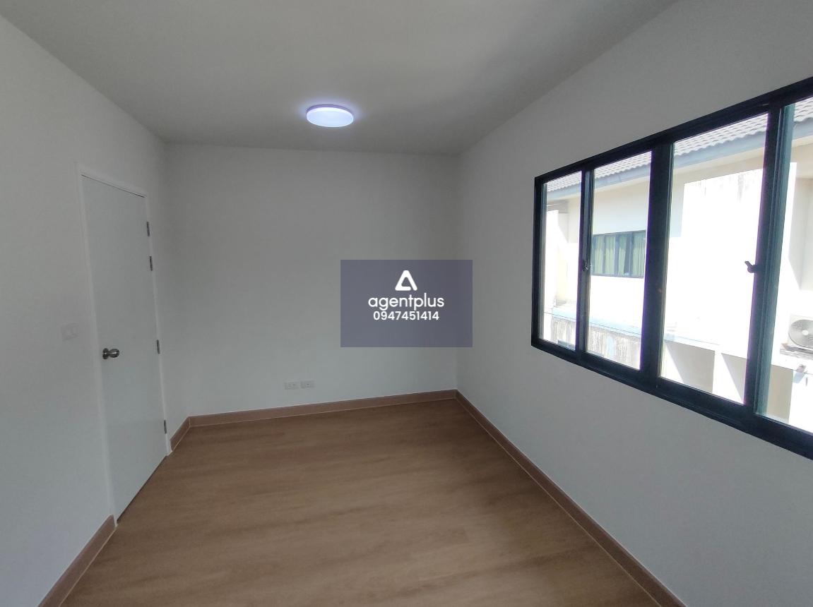 ทาวน์เฮ้าส์ 3 ชั้น ทำเลอ่อนนุช–วงแหวน ใกล้เมือง เดินทางง่าย ราคาดี!