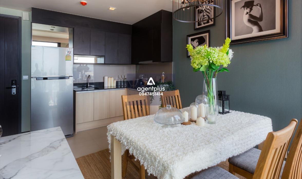 *ขาย / เช่า Edge Sukhumvit 23 Condo ห้องสวย ตกแต่งครบ วิวสระ