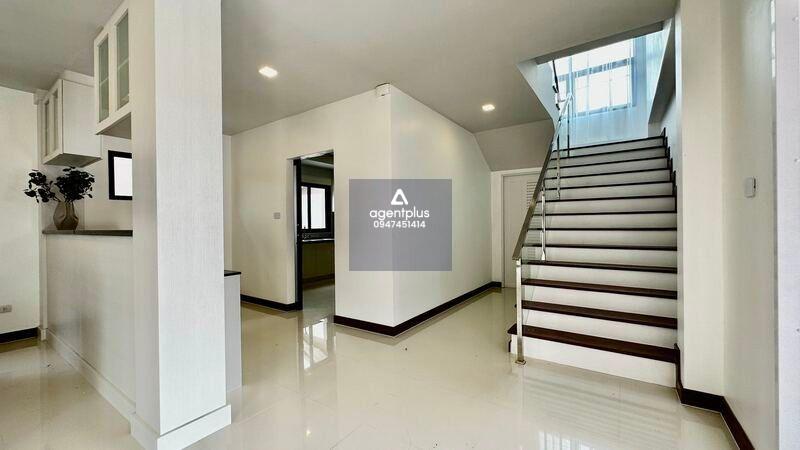 *ขายบ้านสวย The Lake Huaiyai