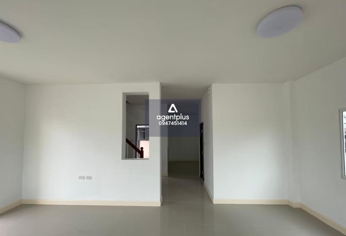 บ้านเดี่ยว 2 ชั้น แลนซีโอ คริป ศรีราชา-บ่อวิน ชลบุรี ปรับปรุงใหม่ ทำเลดี ติดถนนสายสัตหีบ-ฉะเชิงเทรา (ทล.331) เดินทางเข้า-ออกสะดวก