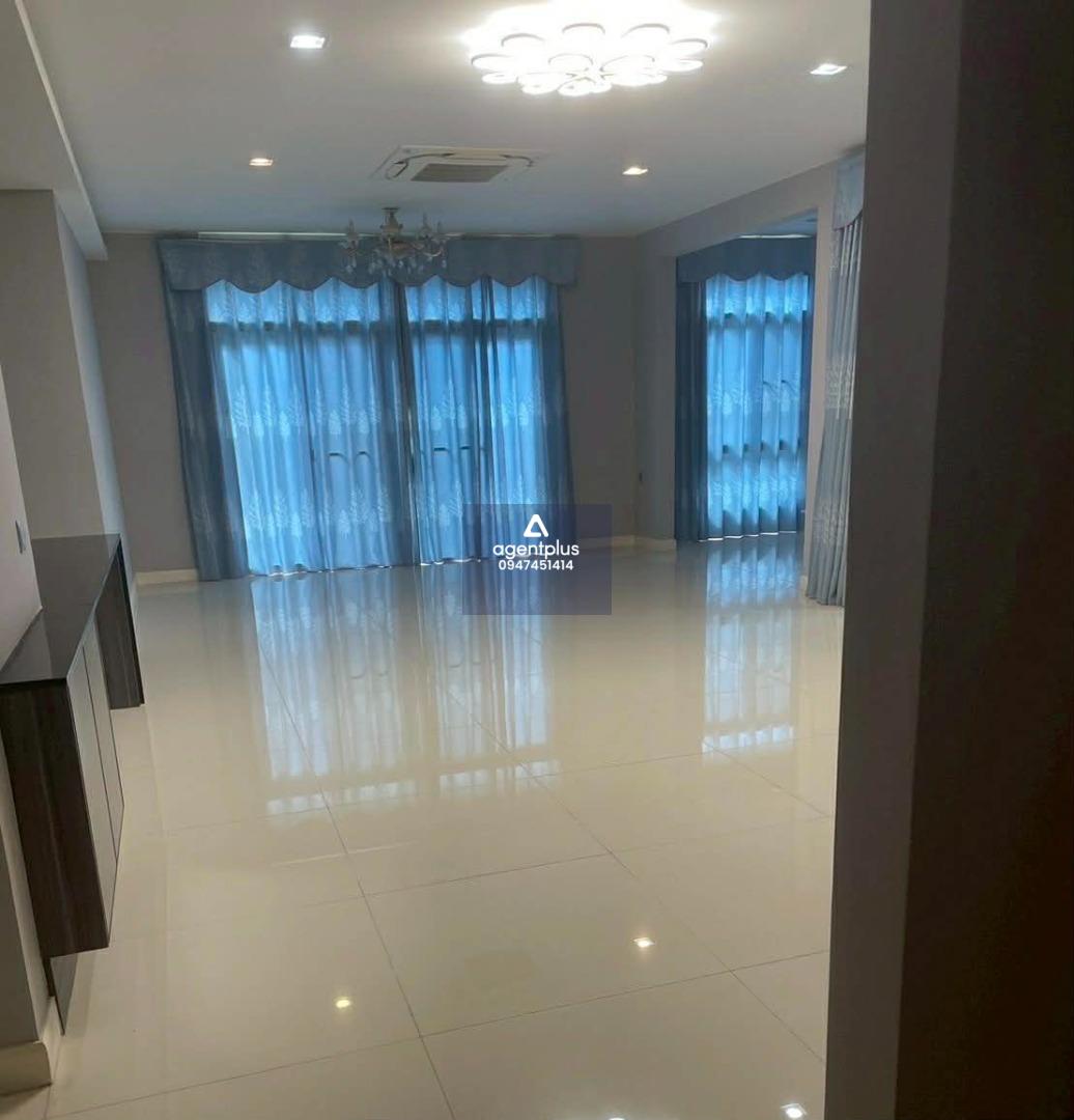 ขายบ้านเดี่ยวพร้อมสระว่ายน้ำ มัณฑนา 2 บางนา กม. 7 กรุงเทพฯ