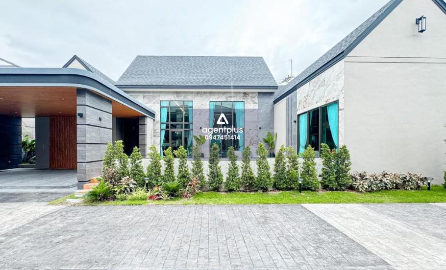 ขาย วิลล่า สระว่ายน้ำ ชั้นเดียวสุดหรูในย่านโป่ง พัทยา