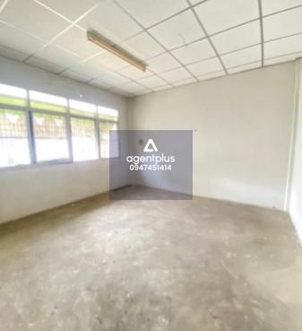 ขาย อาคารพาณิชย์ 2 ชั้น 3 คูหา เจาะทะลุถึงกัน