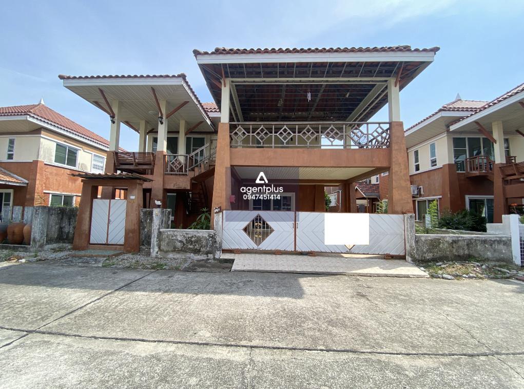 บ้านเดี่ยว 2 ชั้น ทำเลดี การคมนาคมสะดวก สาธารณูปโภคครบครัน ศรีสุข 1 บ้านฉาง ห่างจากถนนสุขุมวิท (ทล.3) ประมาณ 3.1 กม.